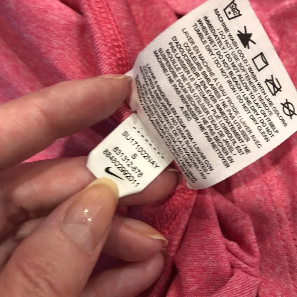 🔥Flash Sale🔥 Nike Dri Fit active Pink Sleeveless Tank Top Small - Picture 16 of 17